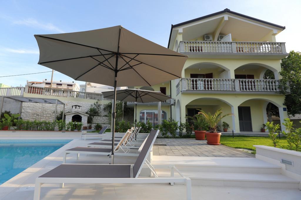 Apartments Bago Trogir Extérieur photo