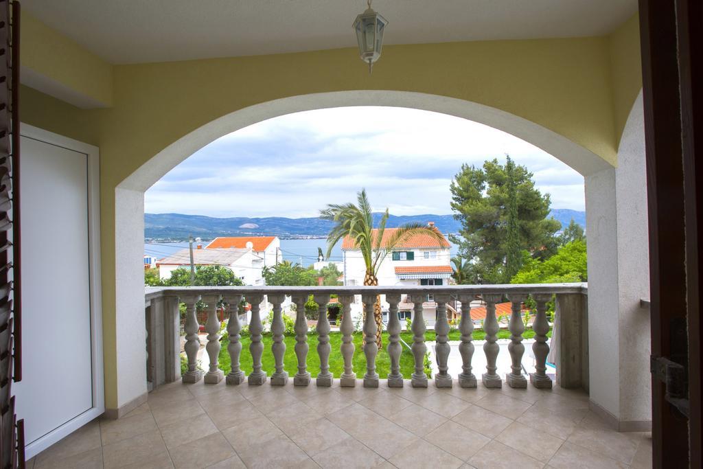 Apartments Bago Trogir Extérieur photo