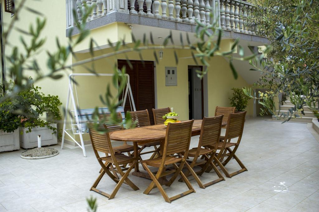 Apartments Bago Trogir Extérieur photo