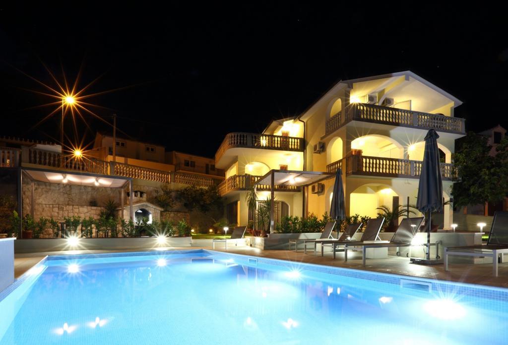 Apartments Bago Trogir Extérieur photo