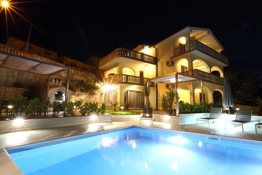 Apartments Bago Trogir Extérieur photo