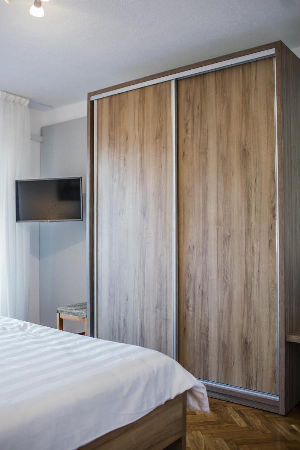 Apartments Bago Trogir Extérieur photo
